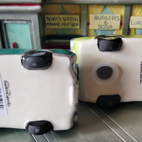 Nostalgic Diner Centerpiece and Salt Pepper Shaker - Picture 5 of 9